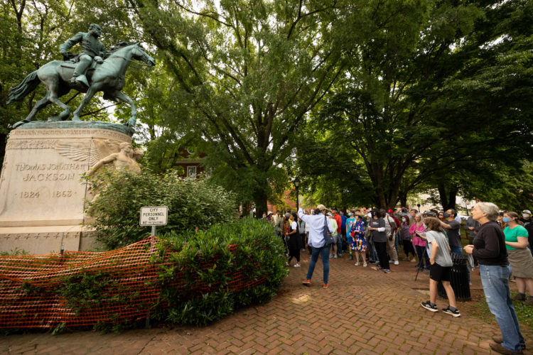 MonumentWalk_MK03